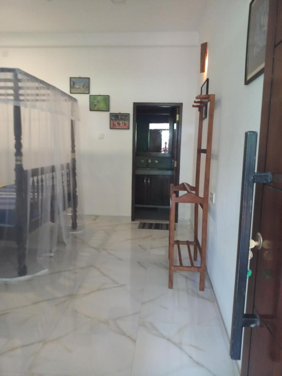 Ramya Nest Inn Mirissa Exterior foto